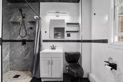 3215 Randall Avenue, Bronx, NY 10465 - Photo 9