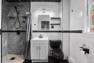 3215 Randall Ave, Bronx, NY 10465 - Photo 9