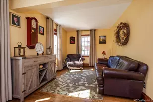 23 Arthur Ave, Bethpage, NY 11714 - Photo 3