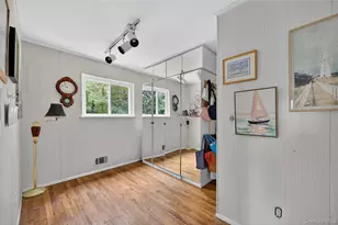 51 Oak Hill Dr, Oyster Bay, NY 11771 - Photo 13