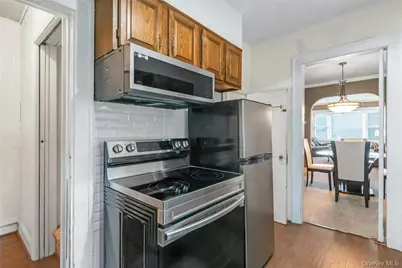 171 South Road, White Plains, NY 10603 - Photo 19