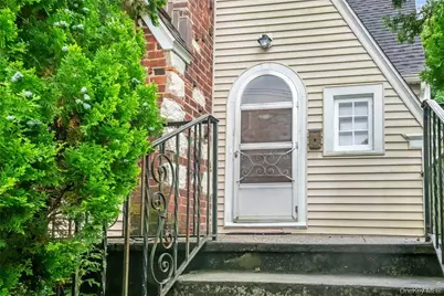 171 South Road, White Plains, NY 10603 - Photo 3