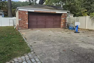 5 Lincoln Ave, Smithtown, NY 11787 - Photo 11