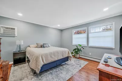 10 Munson Street, Medford, NY 11763 - Photo 11