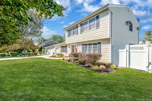 10 Munson St, Medford, NY 11763 - Photo 17