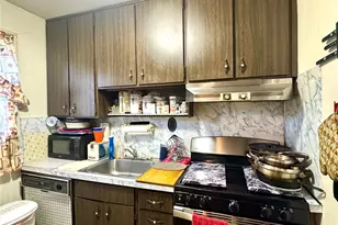 224-20 Manor Rd, Queens Village, NY 11427 - Photo 5