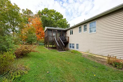 15 Heather Court, Fishkill, NY 12524 - Photo 23