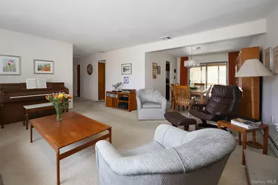 15 Heather Court, Fishkill, NY 12524 - Photo 5