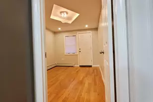 914 Duncan St, Bronx, NY 10469 - Photo 3