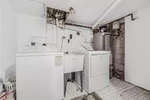 38 Carroll St, Yonkers, NY 10705 - Photo 25