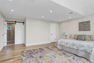 201 Argyle Pl, Bellmore, NY 11710 - Photo 17