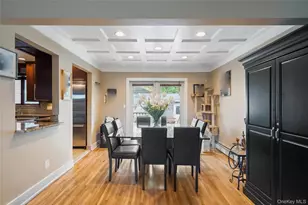 8 Westminster Rd, Syosset, NY 11791 - Photo 7