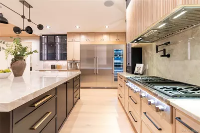 487 Davie Street, Westbury, NY 11590 - Photo 21