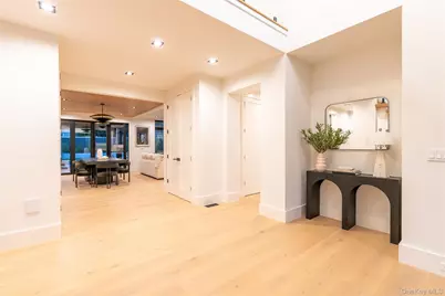 487 Davie Street, Westbury, NY 11590 - Photo 29