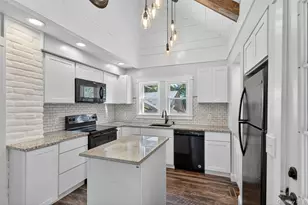 15 Clark St, Middletown, NY 10940 - Photo 5