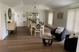 6 Twilight Ct, Melville, NY 11747 - Photo 9