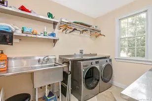 4 Martin Ave, Shoreham, NY 11786 - Photo 19