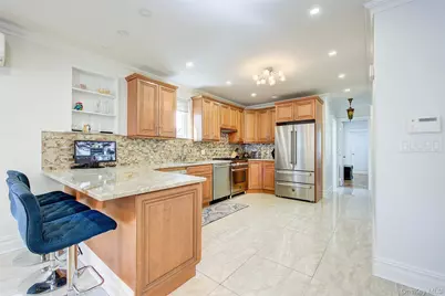 85-21 56th Avenue, Elmhurst, NY 11373 - Photo 9