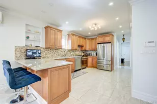 85-21 56th Ave, Elmhurst, NY 11373 - Photo 9