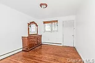 2937 Laconia Ave, Bronx, NY 10469 - Photo 9