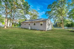 529 Elder Ln, Ronkonkoma, NY 11779 - Photo 3