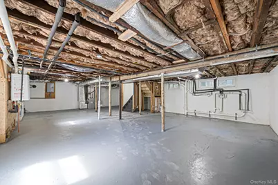 47 Carlton Avenue, Port Washington, NY 11050 - Photo 25