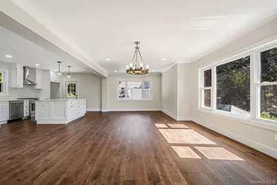 47 Carlton Avenue, Port Washington, NY 11050 - Photo 13