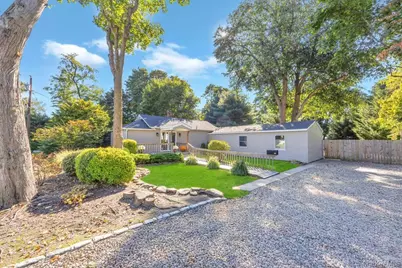 36 7th Avenue, Brentwood, NY 11717 - Photo 37