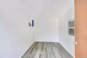 36 7th Ave, Brentwood, NY 11717 - Photo 23