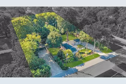 36 7th Avenue, Brentwood, NY 11717 - Photo 35