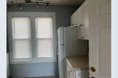 107 Smith Street #2, Poughkeepsie, NY 12601 - Photo 3