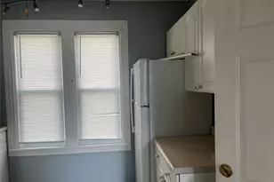 107 Smith St, Poughkeepsie, NY 12601 - Photo 3