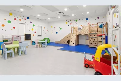 1919 Madison Avenue #202, New York, NY 10035 - Photo 9