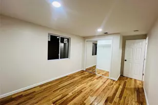 107 Sequoia Dr, Coram, NY 11727 - Photo 27