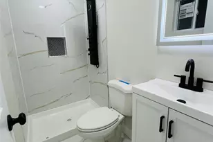 107 Sequoia Dr, Coram, NY 11727 - Photo 21