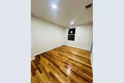 107 Sequoia Drive, Coram, NY 11727 - Photo 23