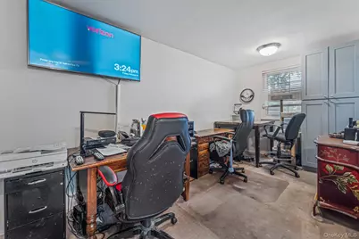 249-26 57th Avenue #2nd Fl, Little Neck, NY 11362 - Photo 7