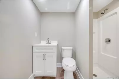 732 Woodside Drive, Wantagh, NY 11793 - Photo 31