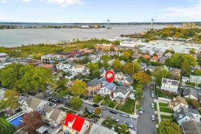 7-35 Leggett Place, Whitestone, NY 11357 - Photo 19