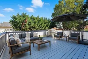 45 Venetian Prom, Lindenhurst, NY 11757 - Photo 39