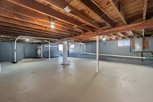 45 Venetian Prom, Lindenhurst, NY 11757 - Photo 35