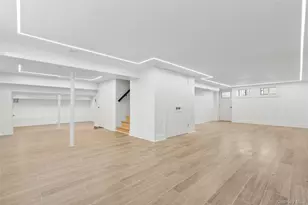 65 W Beech St, Long Beach, NY 11561 - Photo 25