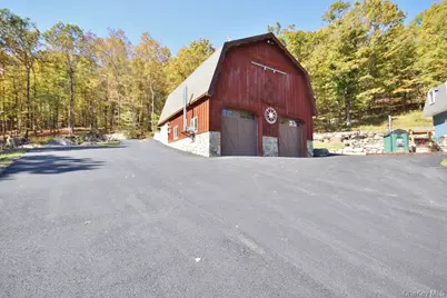 575 Roosa Gap Road, Bloomingburg, NY 12721 - Photo 9