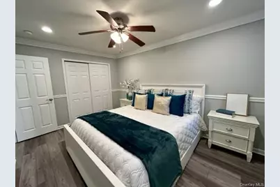 3-2A Presidents Drive #3-2A, Port Jefferson, NY 11777 - Photo 7