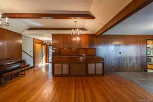 19 Ridgeview Rd, Poughkeepsie, NY 12603 - Photo 5