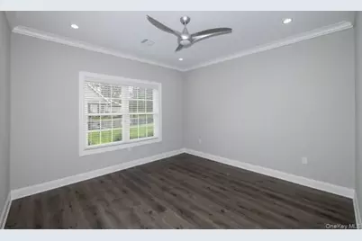 63 Sunlight Walk #63, Holbrook, NY 11741 - Photo 9