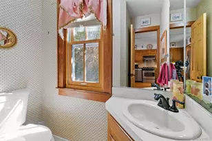 68 E Shore Rd, Huntington, NY 11743 - Photo 15