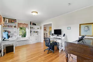 68 E Shore Rd, Huntington, NY 11743 - Photo 9