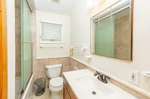 97 Ocean Ave, Bay Shore, NY 11706 - Photo 15