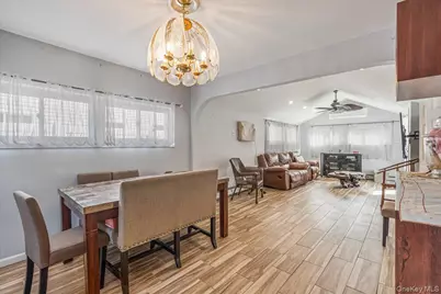 236 Duckpond Drive S, Wantagh, NY 11793 - Photo 3